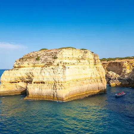 Lily By Algarve Vacation Apartament *